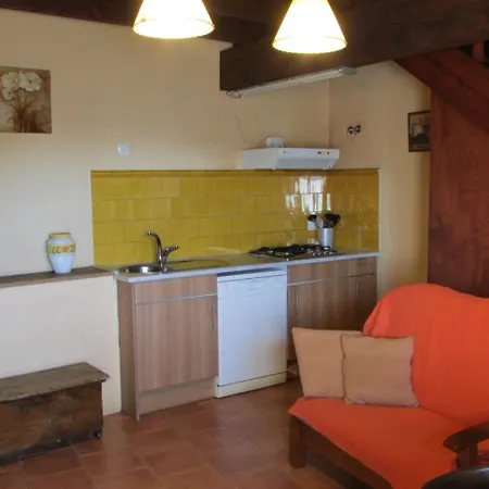 Guest house Bonada 3*